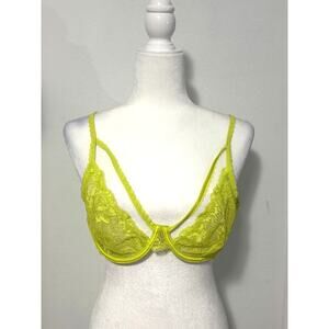 Oh La La Cheri Paris Womesn Large/Extra Large Bra Feminine Lace Intimates